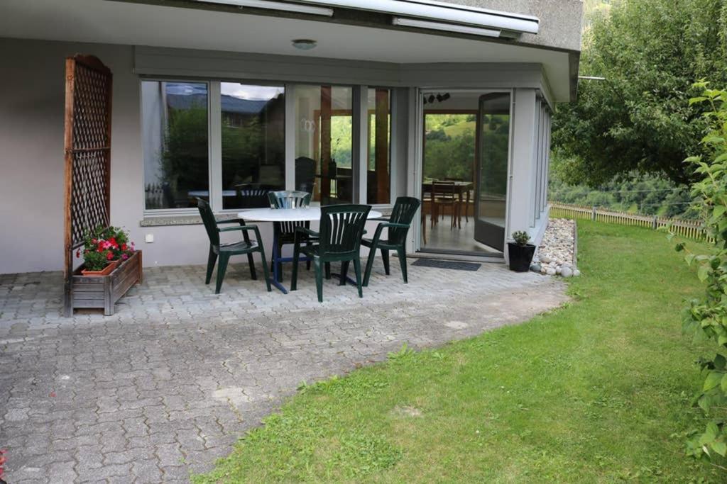 Ferienwohnung Fuer 5 Personen In Cumpadials, Inmitten Der Surselva Sumvitg Luaran gambar