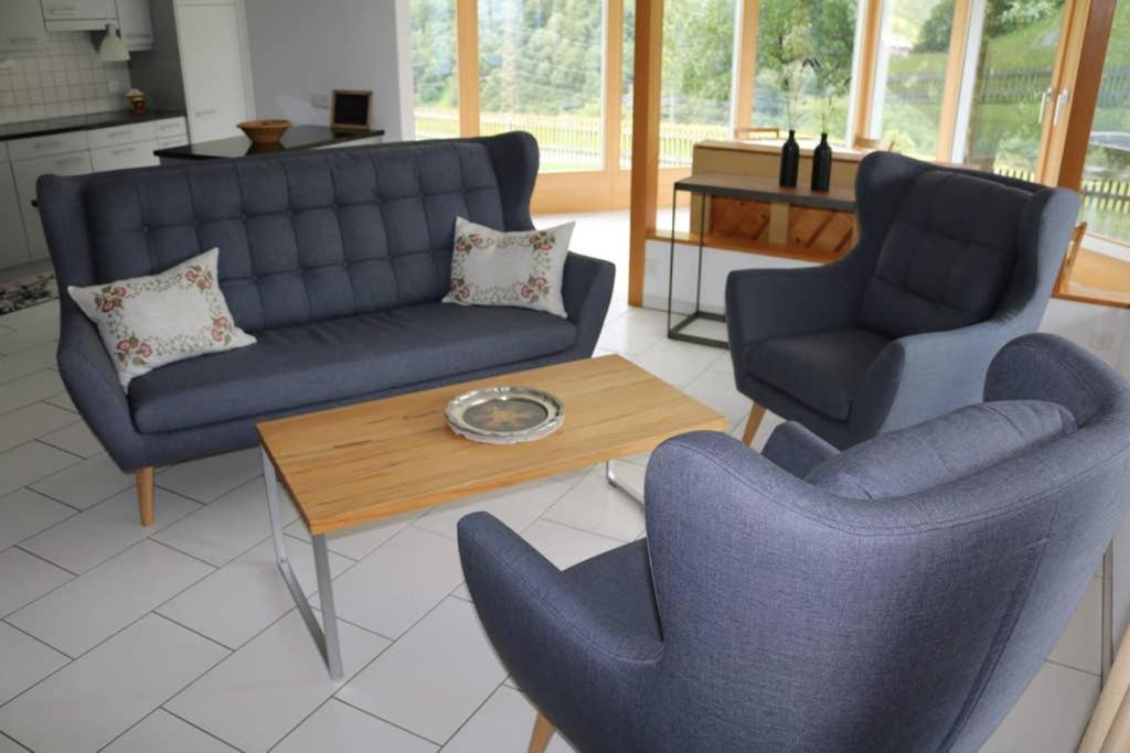Ferienwohnung Fuer 5 Personen In Cumpadials, Inmitten Der Surselva Sumvitg Luaran gambar